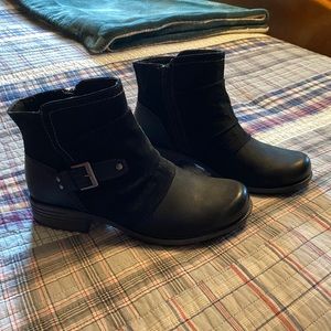 EARTH ORIGINS, Black Vegan-Leather Moto Boots